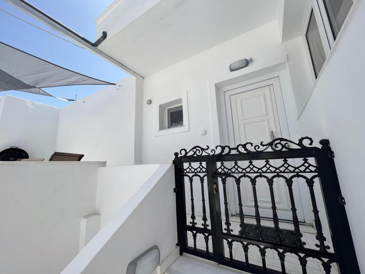 3 Bedroom House Included Free Car Rental Perísza Kültér fotó